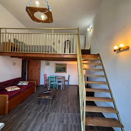 Apartmán βαχος 4 Tseratsiá